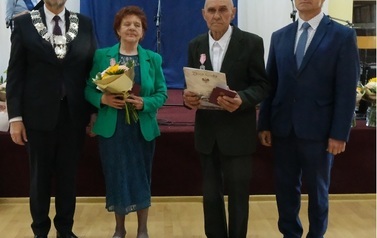 4. Daniela i Władysław Lewandowscy