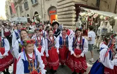 d7b354a5-2e05-43a3-ae86-aa70f0820746